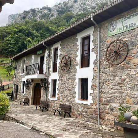 Albergue La Hermida Exterior photo